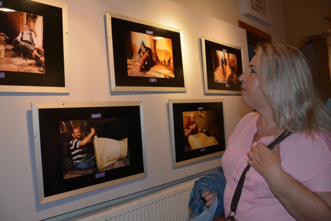 Fotoğrafın diliyle unutulmaya yüz tutmuş meslekler