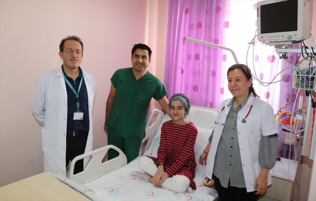 Komadan çıkan Nisanur'a yeniden "hayata hoş geldin" pastası