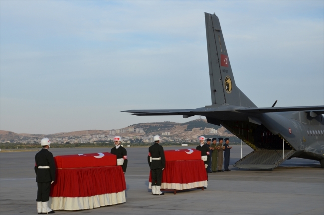 Azez'de üs bölgesine havanlı saldırı: 2 şehit