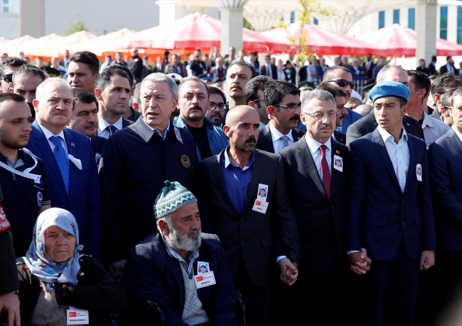 Barış Pınarı Harekatı şehidi Ahmet Topçu son yolculuğuna uğurlandı