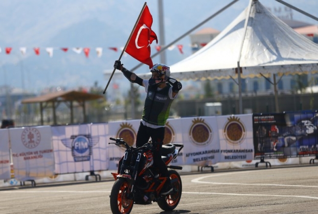 Avrupa Şampiyonası'nda Mehmetçiğe selam