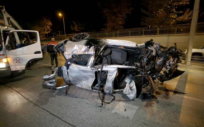 Ankara'da trafik kazası: 2 ağır yaralı