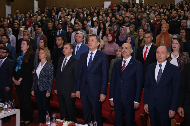 Milli Eğitim Bakanı Selçuk Batman'da öğretmenlerle buluştu