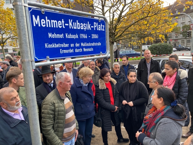 Almanya'da ırkçı cinayet kurbanı Mehmet Kubaşık'ın ismi bir meydana verildi