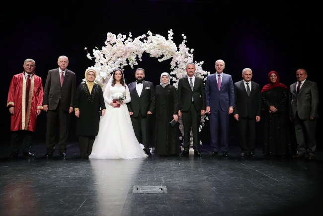 Cumhurbaşkanı Erdoğan nikah şahidi oldu