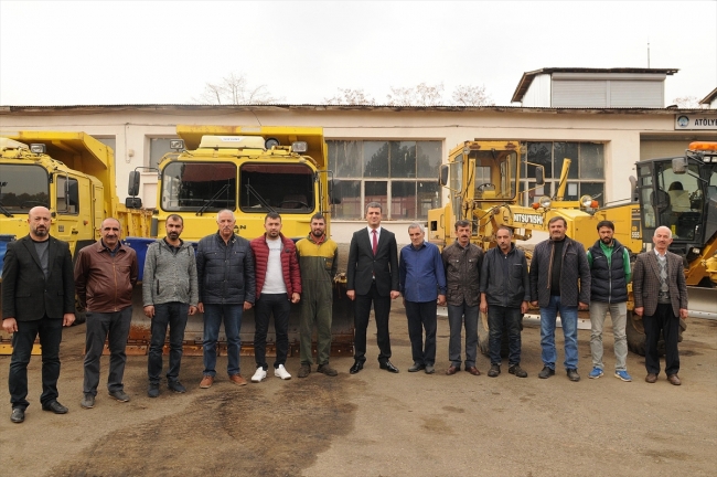 Bingöl'de karla mücadele ekipleri kışa hazır