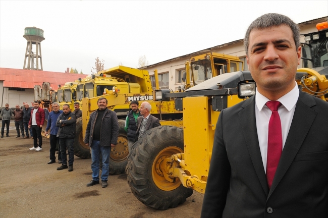 Bingöl'de karla mücadele ekipleri kışa hazır