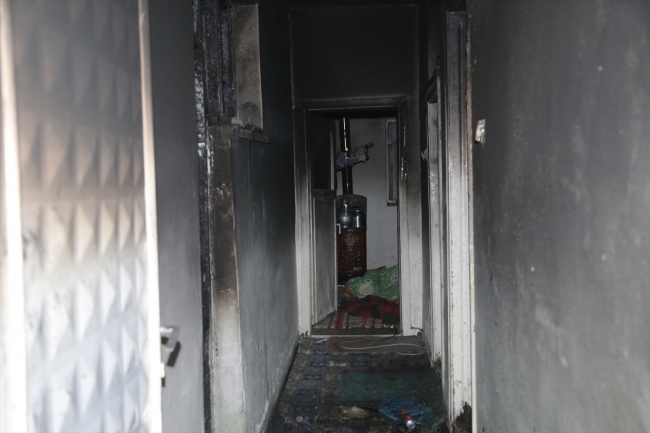 Kahramanmaraş'ta yangın çıkan evde mahsur kalan 7 kişi kurtarıldı