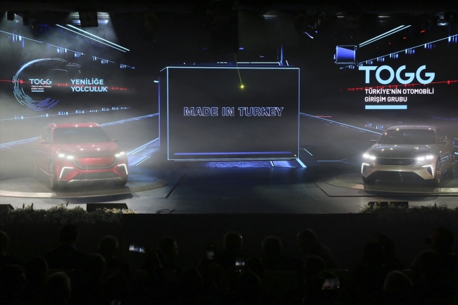 60 yıllık hayal gerçek oluyor: Yerli otomobil sahnede