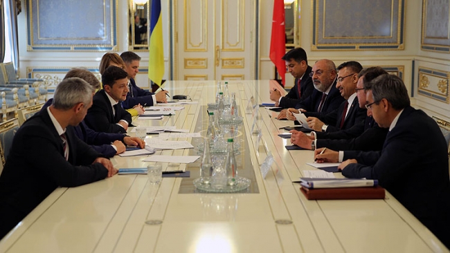 Cumhurbaşkanı Yardımcısı Oktay Ukrayna Devlet Başkanı Zelenskiy ile görüştü