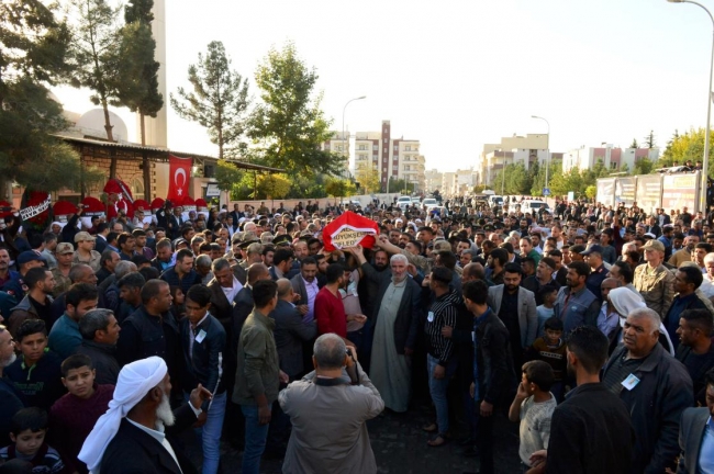 PKK/YPG'nin Akçakale saldırısında yaralanan Halil Yoğurt şehit oldu