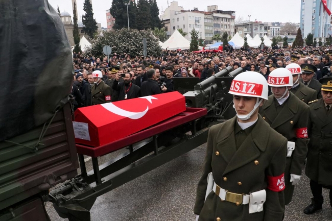 Türkiye şehitlerini uğurladı