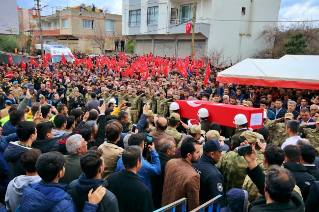 Türkiye şehitlerini uğurladı