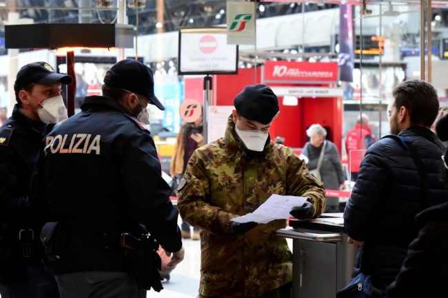 İtalya ve İran'da ölümcül virüs salgını büyüyor