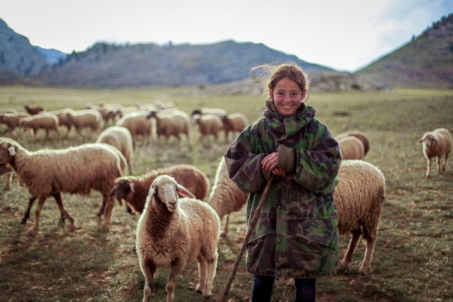 Emine Erdoğan'ın bilgisayar sözü Yörük kızı Emine'yi sevindirdi