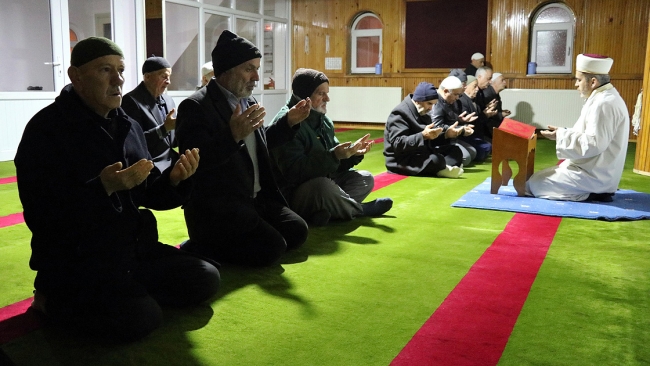 Bahar Kalkanı Harekatı için camilerde Fetih Suresi okundu