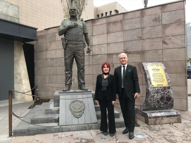 Adliye çalışanları Şehit Fethi Sekin'i anıyor