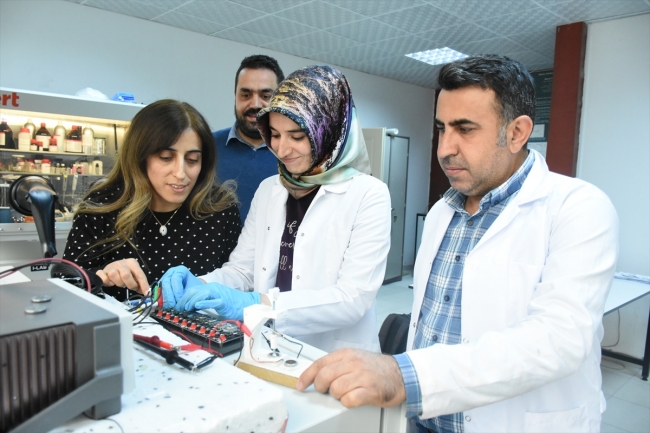Türk bilim insanlarından lityum iyon pillerin ömrünü uzatan yöntem