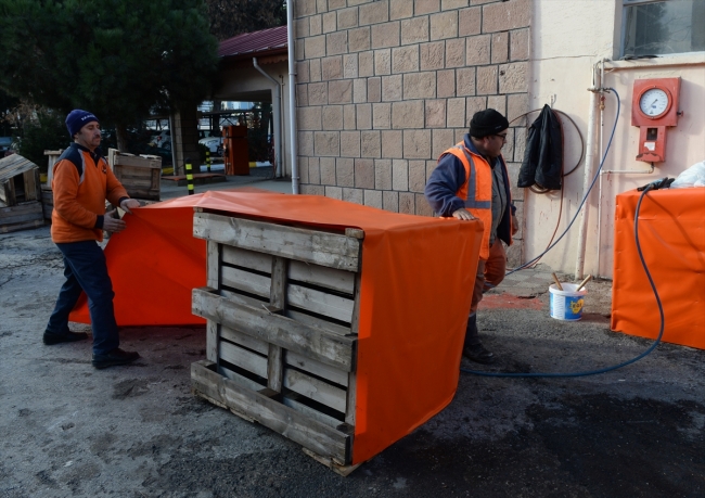 Karayolu çalışanlarından sokak hayvanlarına 90 sıcak yuva