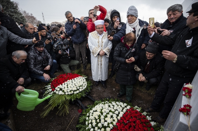Rahşan Ecevit'e son görev