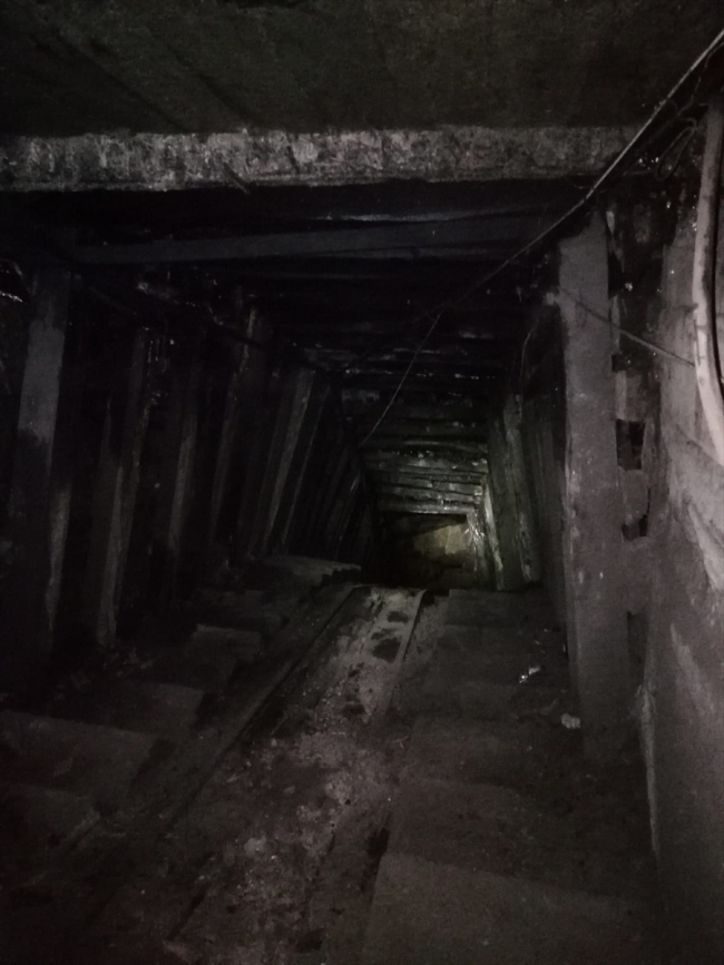 Zonguldak'ta ruhsatsız maden ocağı çöktü: 2 işçi mahsur