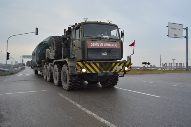 Suriye sınırına askeri sevkiyat