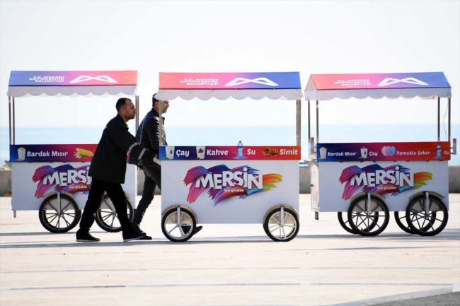 Mersin'de seyyar satıcılara tek tip zorunluluğu