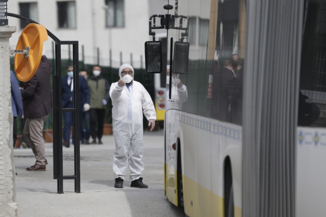 Umreden dönen vatandaşlar yurtlarda karantinaya alındı