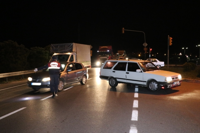 31 şehre araç giriş çıkış yasağı başladı