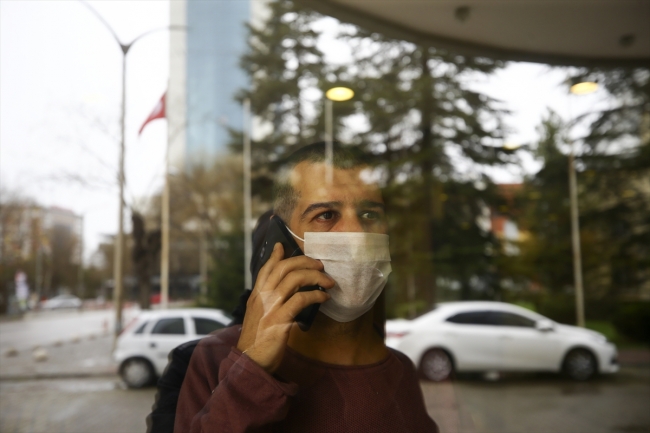 Fotoğraf: AA / Sağlık memuru Mehmet Akif Karatomas 