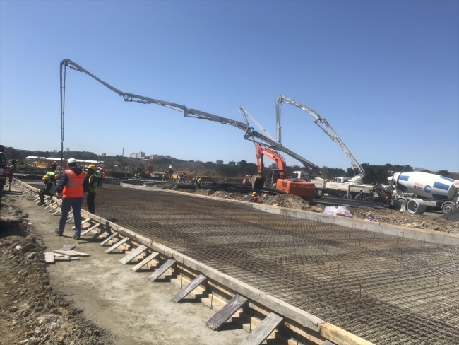 Sancaktepe'deki hastane inşaatında çalışmalar sürüyor