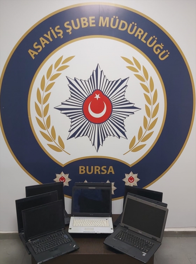 Bursa'da kumar oynayan 17 kişiye 766 bin lira ceza