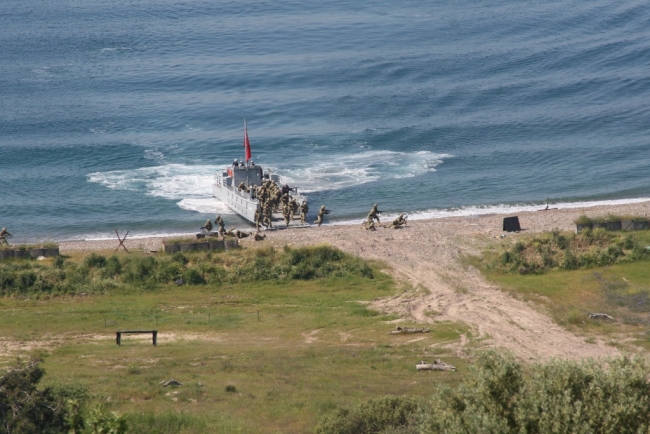 Ege Denizi’nde harekata hazırlık eğitimleri yapıldı