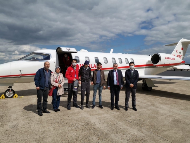 Hollanda'da tedavi edilmeyen Türk hasta, Türkiye'ye getirildi