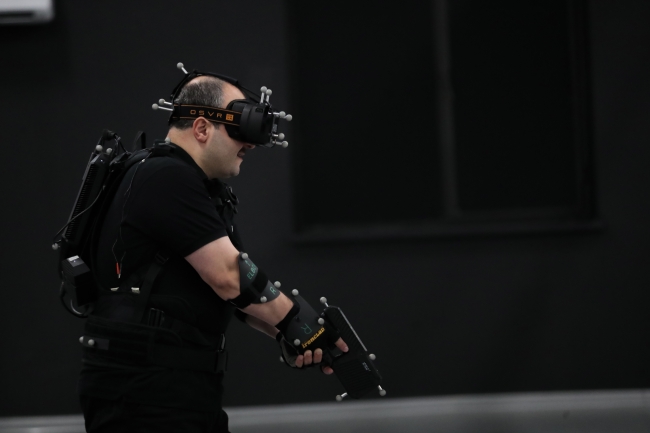 Bakan Varank hücre evi simülasyonlu sanal operasyona katıldı