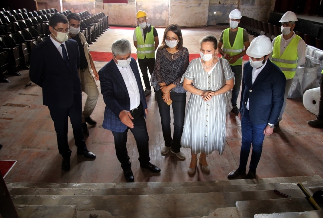 Hatay'da tarihi Meclis binasında restorasyon çalışmaları başladı