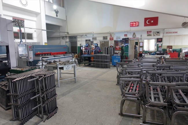 152 yıllık meslek lisesi fabrika gibi çalışıyor