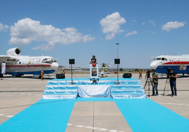 Bakan Pakdemirli: Ormanlarımızı artık İHA ile gözetliyoruz