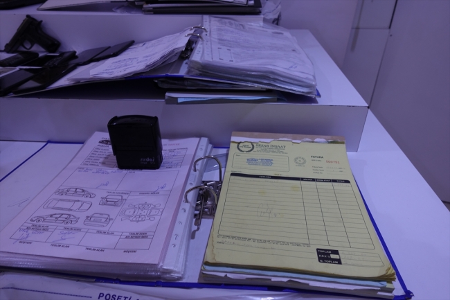 Kiralık araçlar üzerinden dolandırıcılık yapan çeteye operasyon: 22 gözaltı