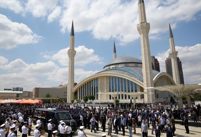 Artos Dağı şehitleri son yolculuklarına uğurlandı