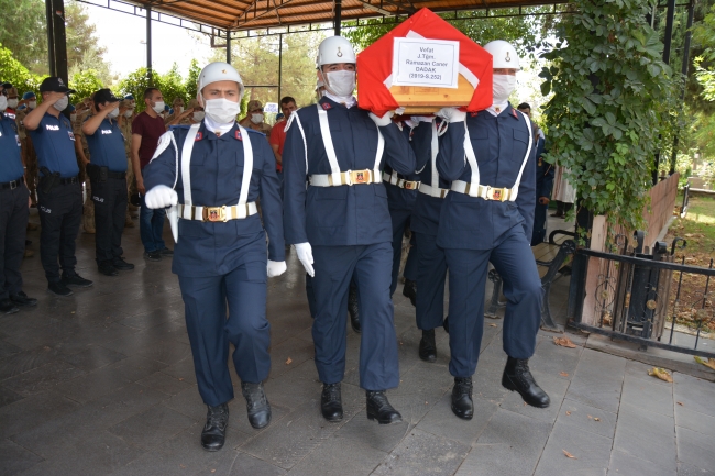 Kazada hayatını kaybeden teğmen memleketine uğurlandı