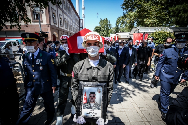 Mut şehitleri son yolculuğuna uğurlandı