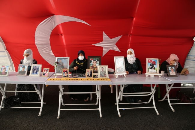 Diyarbakır anneleri evlat nöbetine devam ediyor