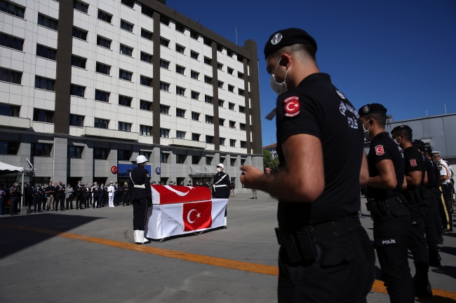 Şehit polis memuru Hakan Çetinkol için cenaze töreni düzenlendi
