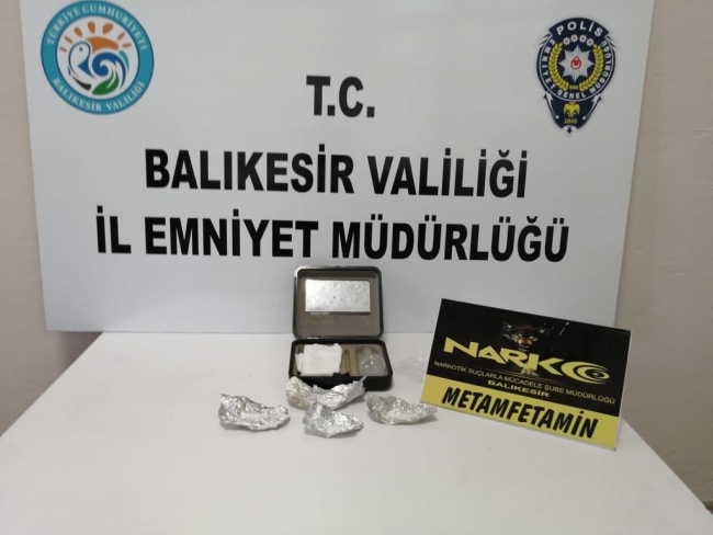 Balıkesir'de uyuşturucu operasyonu: 7 gözaltı