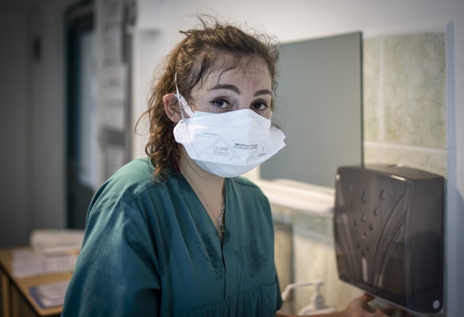 COVID savaşçısı Profesör: Biz piyade olur, hayatımızı riske atarız ama...