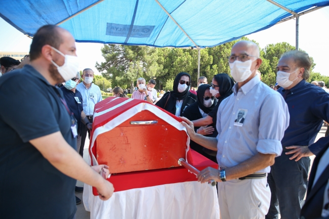 Prof. Dr. Tuncer Karpuzoğlu son yolculuğuna uğurlandı
