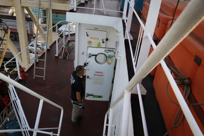 İskenderun'da uyuşturucu çıkan gemideki arama tamamlandı