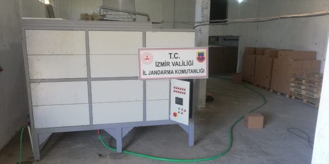 İzmir'de sahte içki operasyonu: 11 bin litre etil alkol ele geçirildi