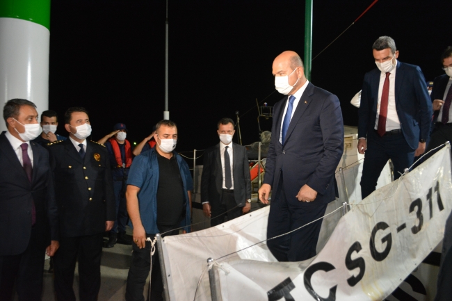 Bakan Soylu, Ege'de sığınmacıların geri itildiği bölgeleri inceledi